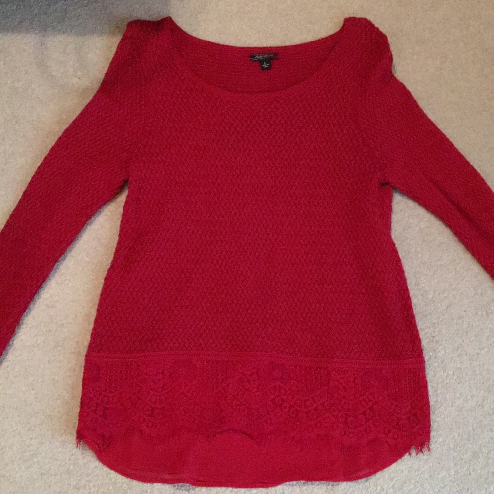 Women’s Large cable-knit sweater